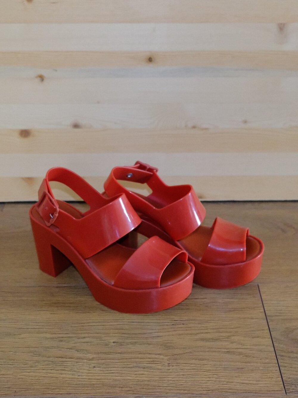 Chunky Heel Sandals with Buckle Strap